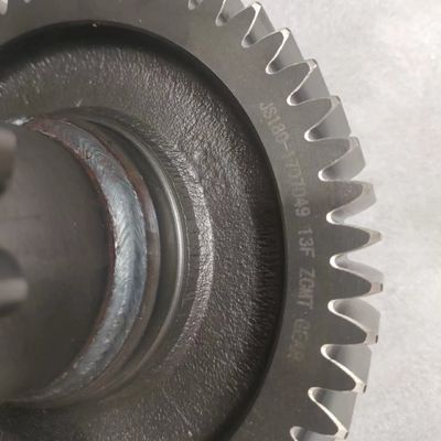 Iron Sub Box Weld Shaft for HOWO Delong Heavy Duty Truck Transmission Parts JS180-1707049